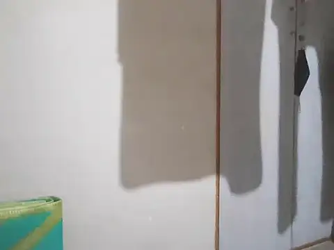 valyriansteel2 online show from 11/17/25, 03:29