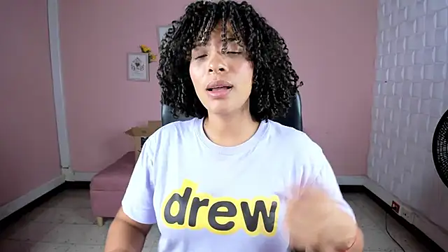 Snapshot of DannaBerry chatting on 01/15/25, 03:29 DannaBerry online show from 01/15/25, 03:29