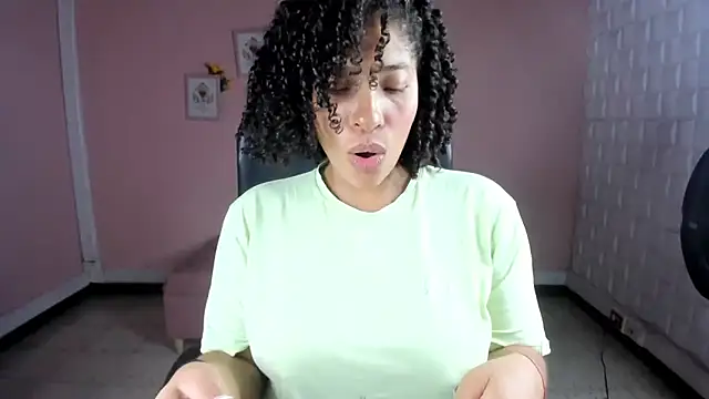 Snapshot of DannaBerry chatting on 01/31/25, 03:11 DannaBerry online show from 01/31/25, 03:11