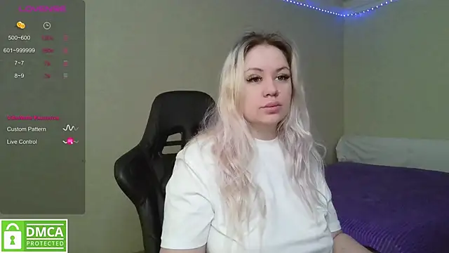 elven dreams  online show from 03/22/25, 07:25