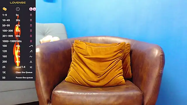 Robert Kingg online show from 10/31/25, 06:58