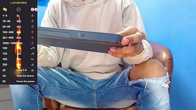 Robert Kingg online show from 11/06/25, 09:48