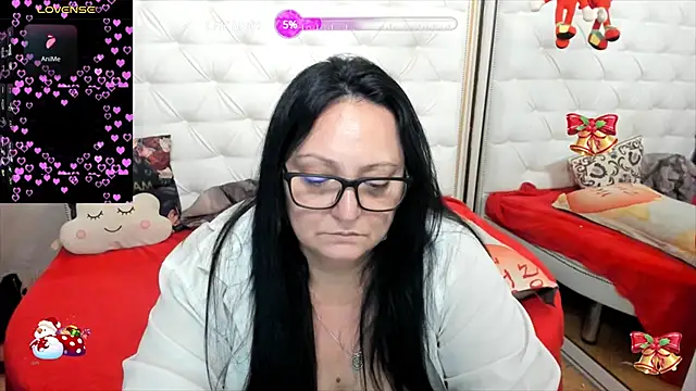Snapshot of lady_lauren chatting on 01/17/25, 08:24 lady lauren online show from 01/17/25, 08:24
