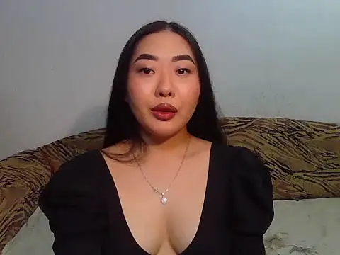 Aleksa Blackdream online show from 10/21/25, 04:35