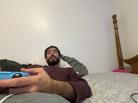 tkaylove online show from 01/12/25, 08:14