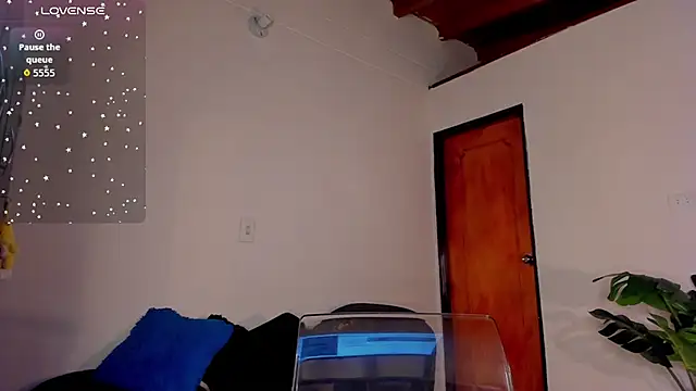 annita lopez online show from 10/17/25, 11:07