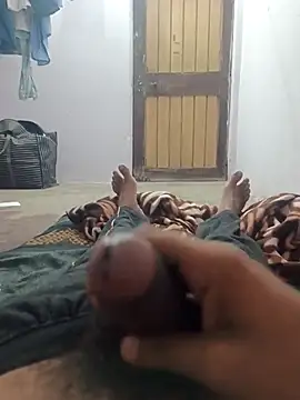 hunter6112 online show from 11/24/25, 05:56