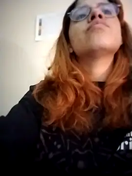 Snapshot of EmmaMelissa0521 chatting on 11/08/25, 02:01 EmmaMelissa0521 online show from 11/08/25, 02:01