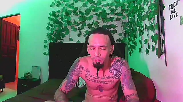 caribbeanlover1 online show from 11/08/25, 02:34