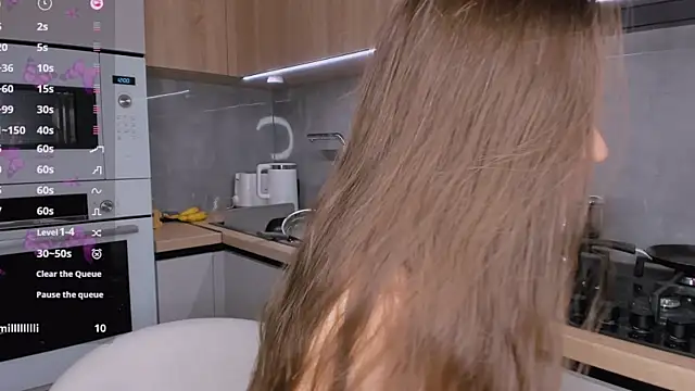 BondGirll online show from 12/03/24, 05:23