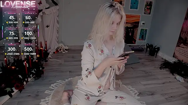 Careful i bite online show from 11/02/25, 06:38