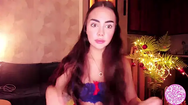 Snapshot of Lil_Gabby chatting on 12/21/24, 03:36 Lil Gabby online show from 12/21/24, 03:36