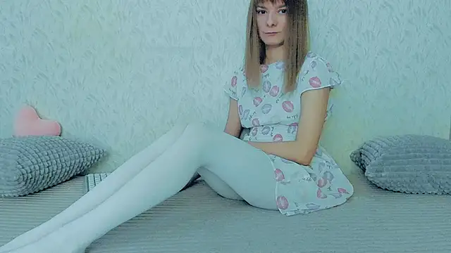 YourCaramel online show from 02/19/25, 05:16