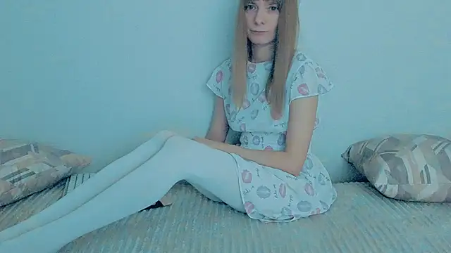 YourCaramel online show from 11/04/25, 03:38