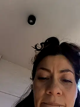 SamyJones9 online show from 10/03/25, 06:16