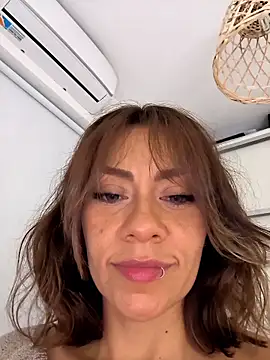 SamyJones9 online show from 11/16/25, 07:03