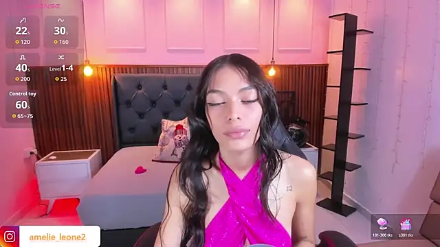 AMELIELEONE online show from 11/19/25, 12:27