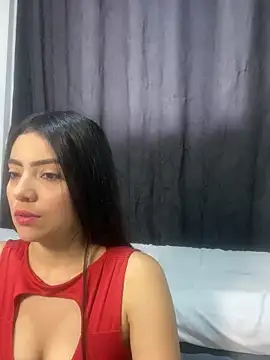 Snapshot of SusanRodriguez_ chatting on 11/12/25, 10:30 SusanRodriguez online show from 11/12/25, 10:30
