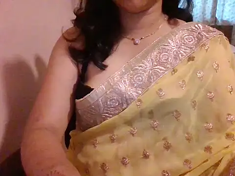 Pinky 4 online show from 10/28/25, 09:24