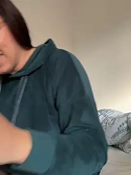 kymii online show from 12/09/24, 01:45