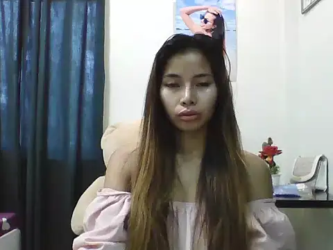Snapshot of pinay6969 chatting on 01/13/25, 12:51 pinay6969 online show from 01/13/25, 12:51