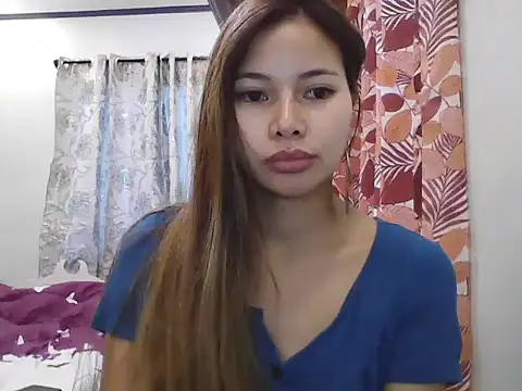Snapshot of pinay6969 chatting on 03/11/25, 11:26 pinay6969 online show from 03/11/25, 11:26
