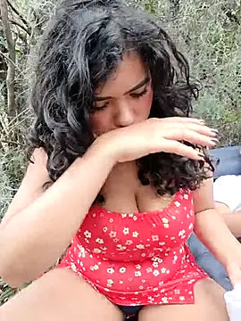 Simone Miller online show from 10/07/25, 03:20