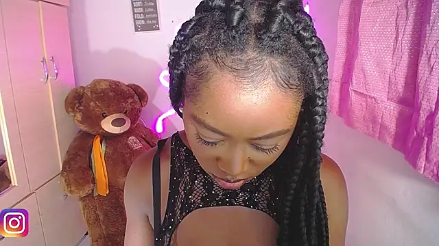 Snapshot of Cynthia_se chatting on 12/03/24, 05:09 Cynthia se online show from 12/03/24, 05:09