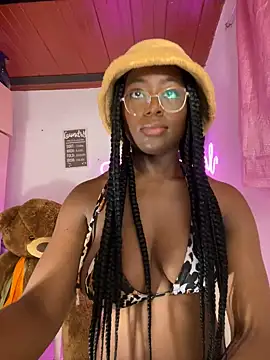 Snapshot of Cynthia_se chatting on 12/13/24, 11:23 Cynthia se online show from 12/13/24, 11:23