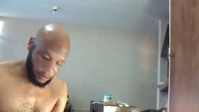 Snapshot of eatxaxa chatting on 11/13/25, 03:49 eatxaxa online show from 11/13/25, 03:49