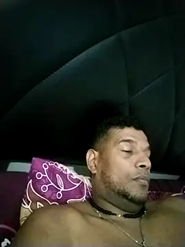 chocolatico1982 online show from 11/10/25, 02:54