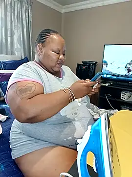 Snapshot of XSEXYBBW69 chatting on 02/09/25, 01:14 XSEXYBBW69 online show from 02/09/25, 01:14