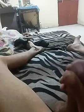 001HENRYAlejandro online show from 10/30/25, 04:36