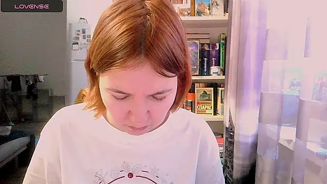 Snapshot of BrattyFoxyGirl chatting on 01/13/25, 09:19 BrattyFoxyGirl online show from 01/13/25, 09:19