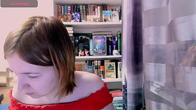 Snapshot of BrattyFoxyGirl chatting on 01/20/25, 05:37 BrattyFoxyGirl online show from 01/20/25, 05:37