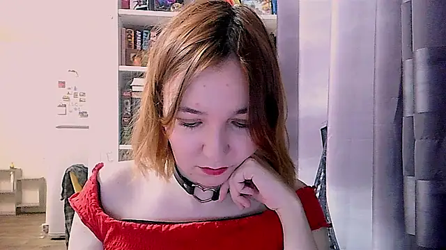 Snapshot of BrattyFoxyGirl chatting on 02/17/25, 02:04 BrattyFoxyGirl online show from 02/17/25, 02:04