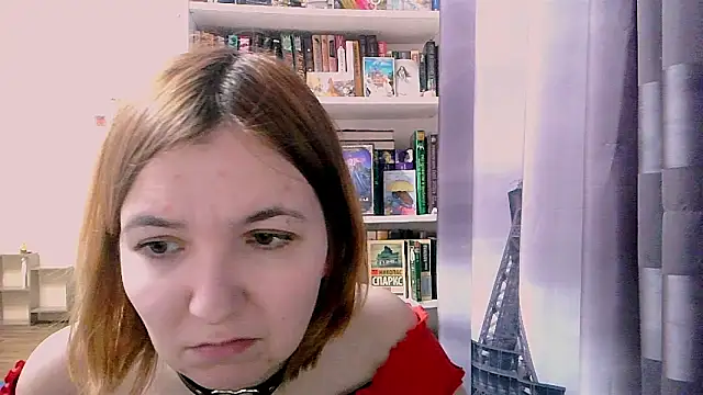 Snapshot of BrattyFoxyGirl chatting on 02/17/25, 08:15 BrattyFoxyGirl online show from 02/17/25, 08:15