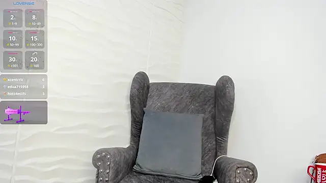 Snapshot of Keyla_Milf chatting on 02/18/25, 06:26 Keyla Milf online show from 02/18/25, 06:26