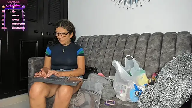 Snapshot of Keyla_Milf chatting on 10/01/25, 02:50 Keyla Milf online show from 10/01/25, 02:50