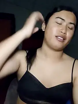 Snapshot of NannyNannybabe chatting on 12/28/24, 11:41 NannyNannybabe online show from 12/28/24, 11:41