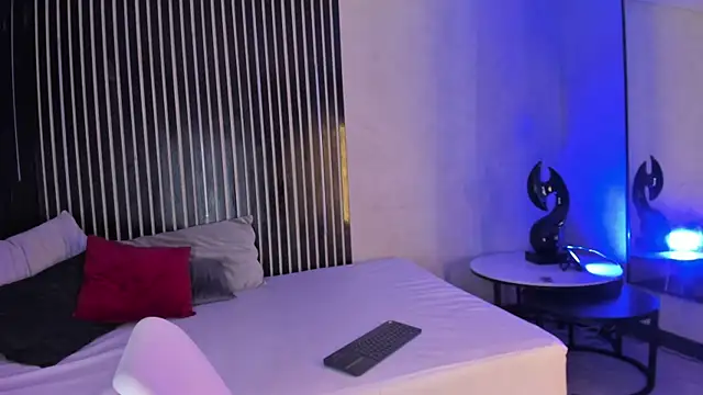 GraceCartier online show from 12/24/24, 04:08