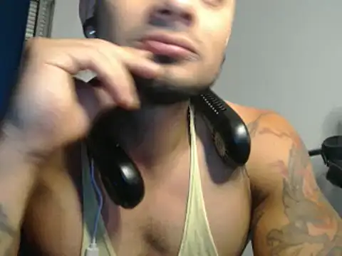 JacobJamess online show from 02/04/25, 11:49