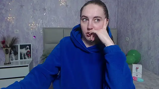 Snapshot of KaleyReed chatting on 01/19/25, 01:01 KaleyReed online show from 01/19/25, 01:01