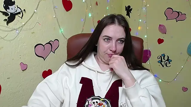 Snapshot of KaleyReed chatting on 01/20/25, 01:21 KaleyReed online show from 01/20/25, 01:21