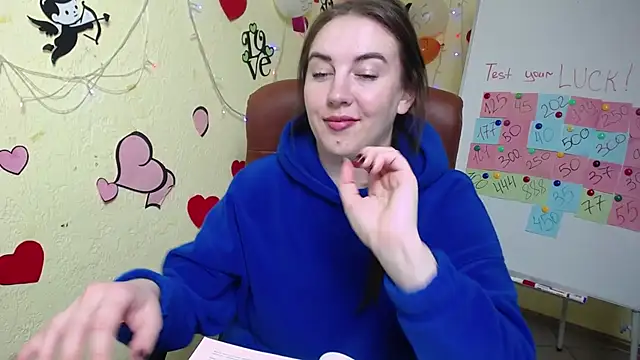 Snapshot of KaleyReed chatting on 02/15/25, 04:23 KaleyReed online show from 02/15/25, 04:23