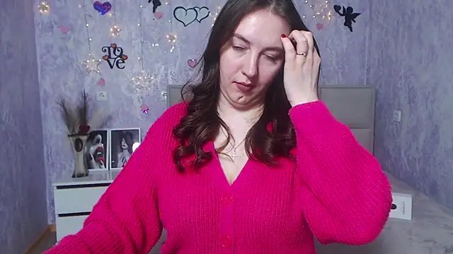 Snapshot of KaleyReed chatting on 02/25/25, 04:00 KaleyReed online show from 02/25/25, 04:00