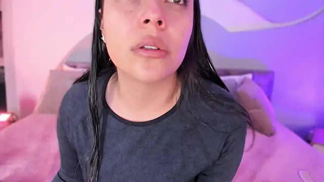 Nicolle W online show from 09/22/25, 11:45