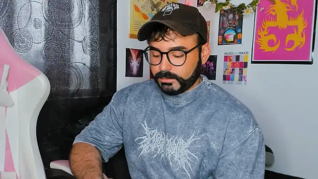 johnnyalx online show from 03/01/25, 07:37