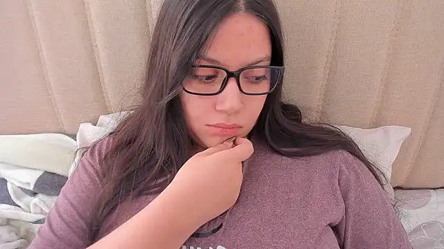 roniewester online show from 03/15/25, 02:45