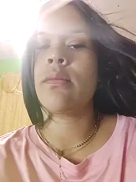 Snapshot of valentina_gil69 chatting on 03/16/25, 04:45 valentina gil69 online show from 03/16/25, 04:45